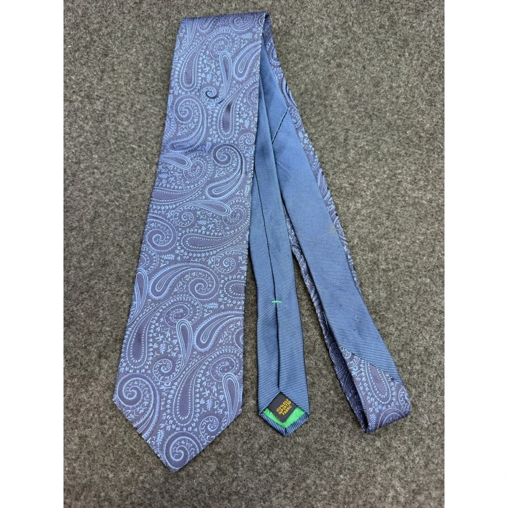Tommy Hilfiger Mens Blue Paisley Silk Necktie Classic Business Formal Tie